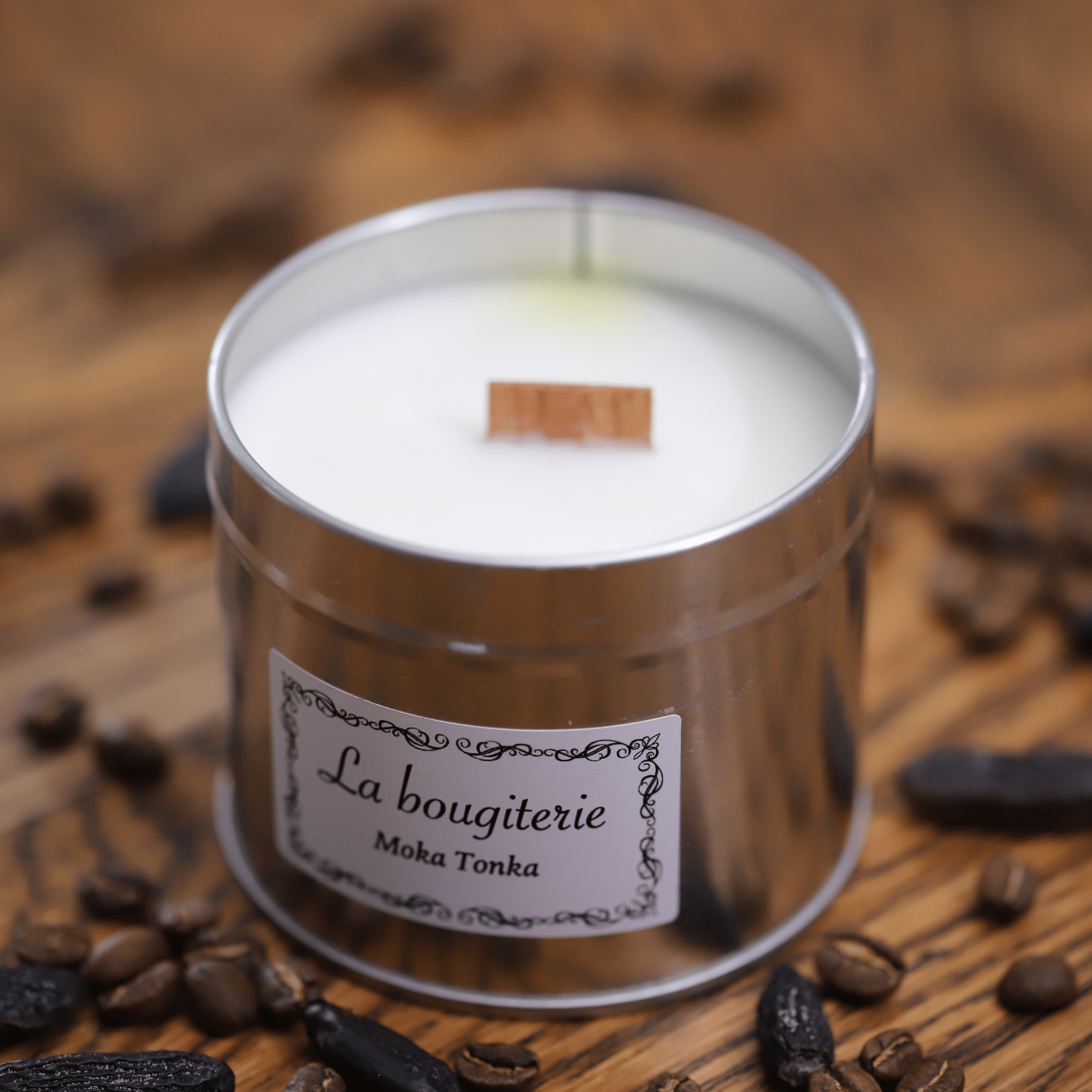 bougie-artisanale-cire-naturelle-parfum-moka-tonka-meche-bois
