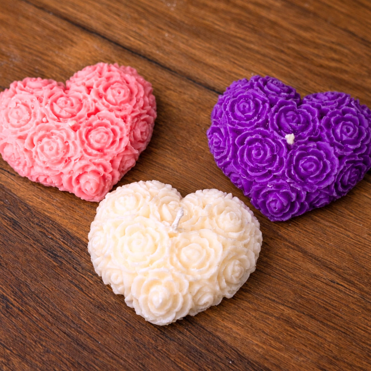 Bougies cœur de roses rose, violet et blanc
