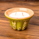Bougie kougelhopf motif fleur verte en poterie de Soufflenheim, La Bougiterie