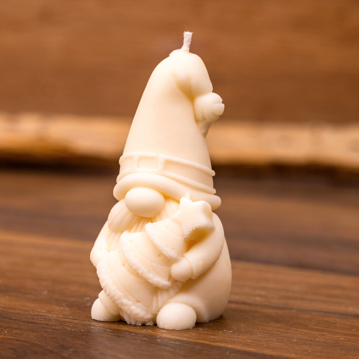Bougie lutin de Noël sapin – gnome portant un petit sapin