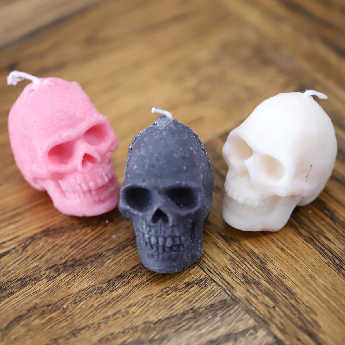 Mini bougies tête de mort rose, noire et blanche